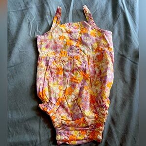 NWT Baby Gap - Adorable floral one piece 12-18 month romper